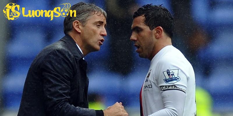 Vụ cãi nhau nội bộ giữa cầu thủ và HLV chấn động tại Man City